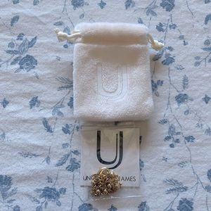 Uncommon James chocked/Necklace